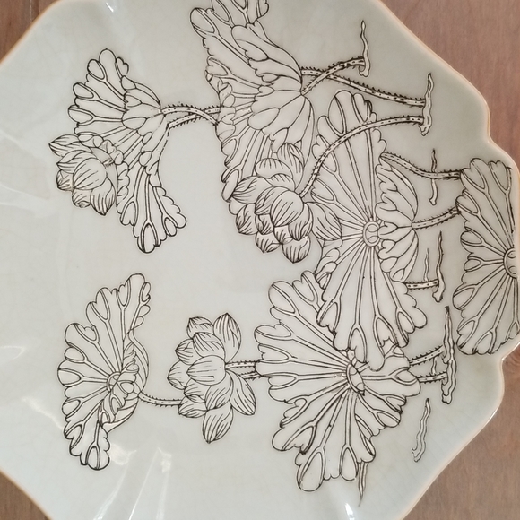 Vintage Hong Horizons Plate Decor - Picture 2 of 9